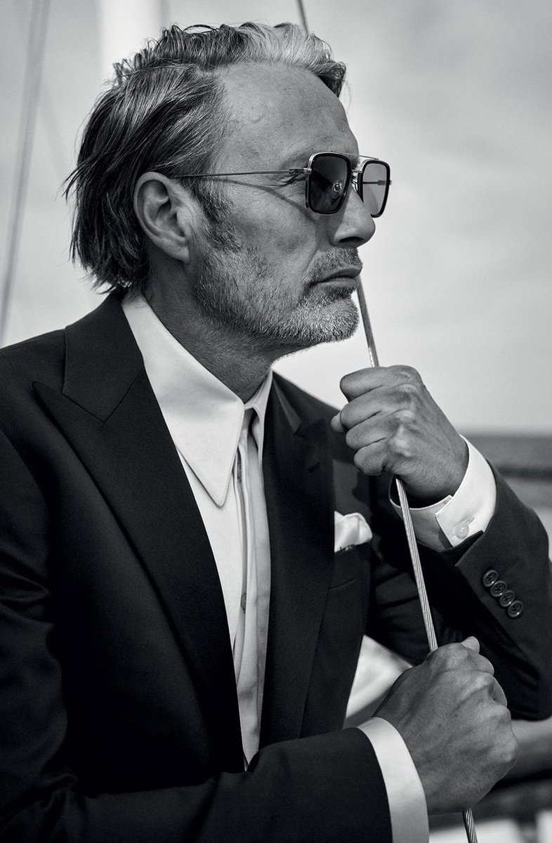 Mads Mikkelsen 
(L'Officiel Hommes Italia)
Source: models.com
Published: October 2023
models.com/work/lofficiel…