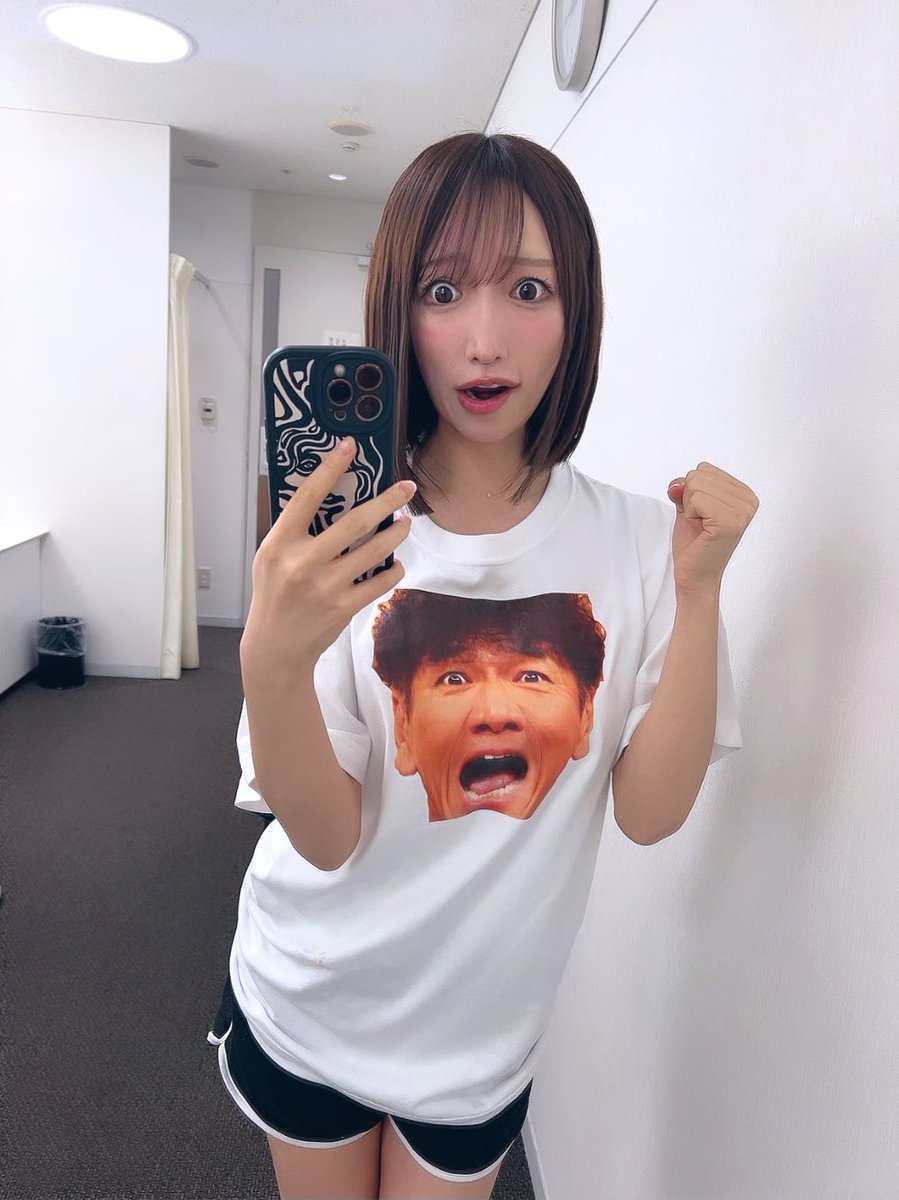 今夜0時〜
テレビ朝日『くりぃむナンタラ』
クイズ上田晋也間違えたら即共演NG
出演させて頂きます📺

4年ほどレギュラー番組で
ご一緒させて頂いて、他の番組でもいつもフォローしてくださり凄く感謝してます涙

そんな上田さんに関するクイズ
間違えるわけがない…よね？
観てね！
#くりぃむナンタラ https://t.co/Vr7b4fyRAW