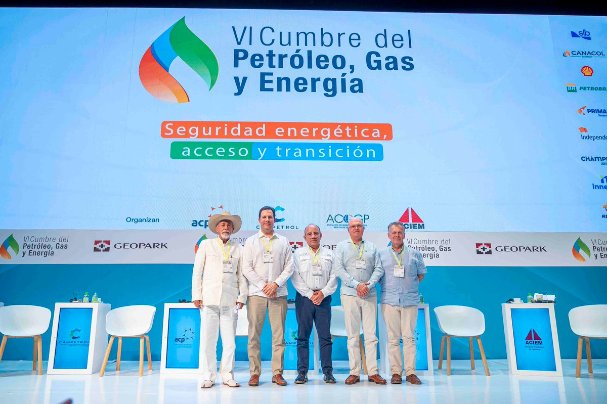 En el cierre del primer día de la #CumbrePetróleoGasYEnergía hablamos de 'Caño Limón: pasado, presente y futuro de la operación petrolera que cambió la historia'. 

Sigue el 🧵