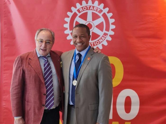 javierparada22's tweet photo. Dr. Amador Goodridge, investigador panameño es reconocido por su trayectoria científica y aportes a la salud https://t.co/nzOqH1UX3k https://t.co/hXTffeDfrN