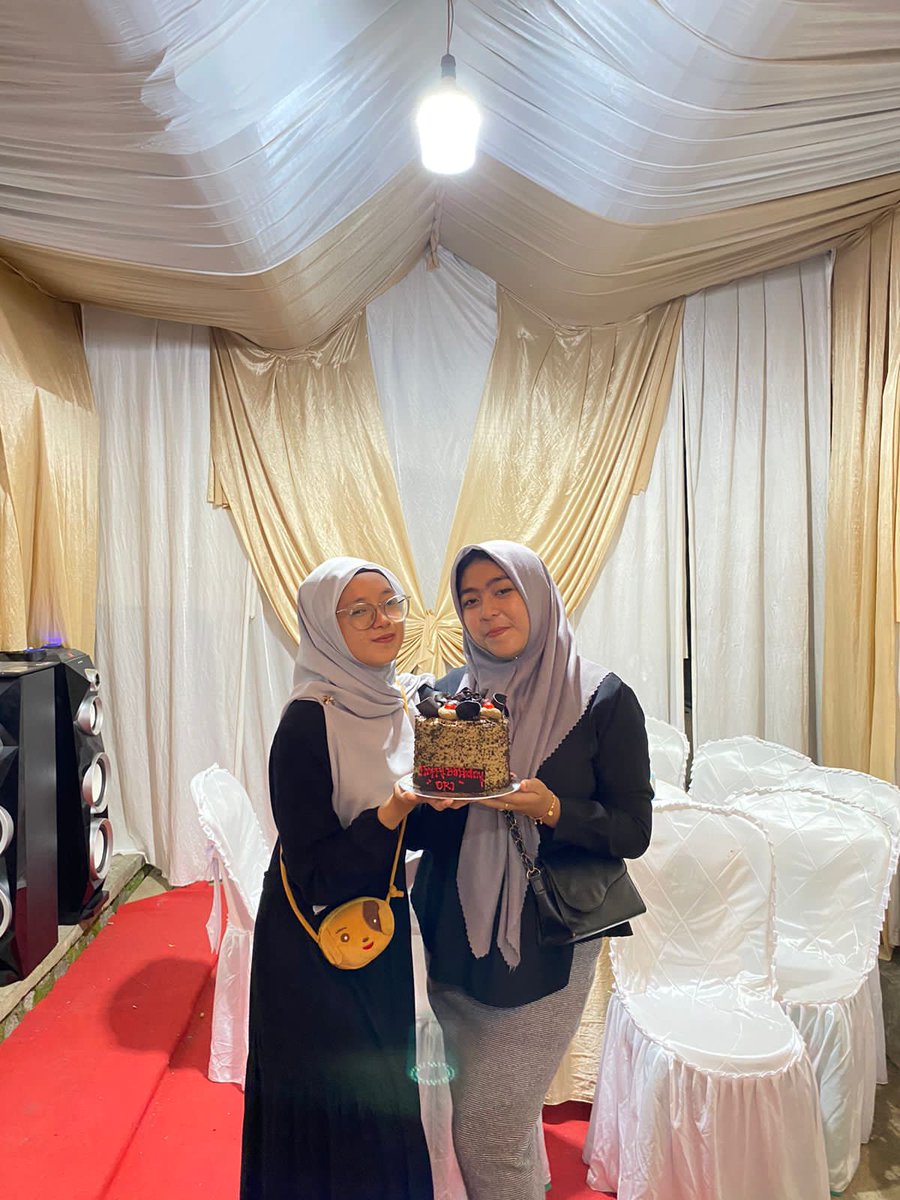 qoriahhh's tweet photo. https://t.co/8DgamdAMwB