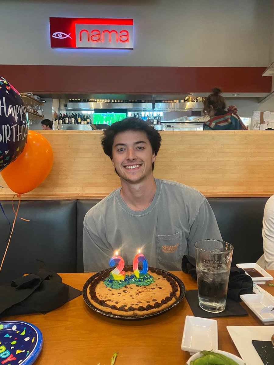 bryan_white's tweet photo. I want to wish my oldest son Justin a big 20th happy birthday! My my how the time flies!! Wow! I can’t even tell y’all how proud I am of this kid. He is such an unbelievable young man! I give thanks every day that God made me his dad. I love you son!! Go Vols!!!! https://t.co/6N4H6gRFaK