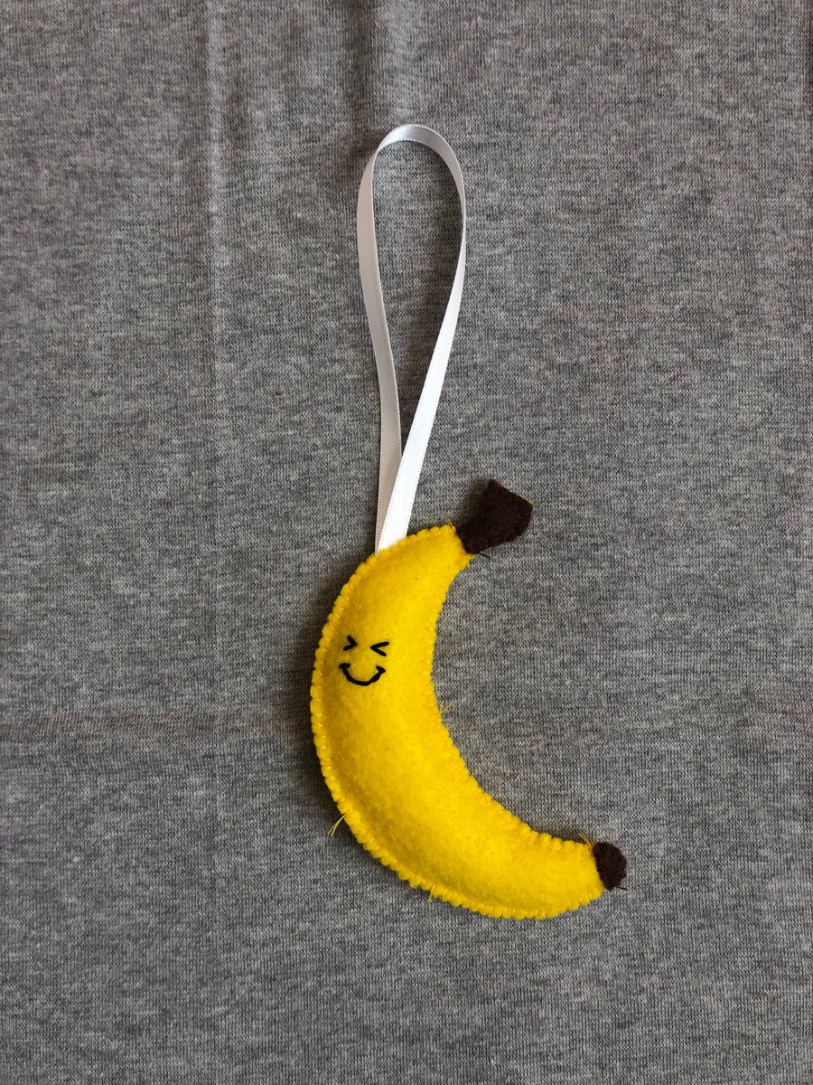 Tuscanycreative's tweet photo. https://t.co/MqwLMiUGq0 #banana #kawaii https://t.co/uAhq8fT44e