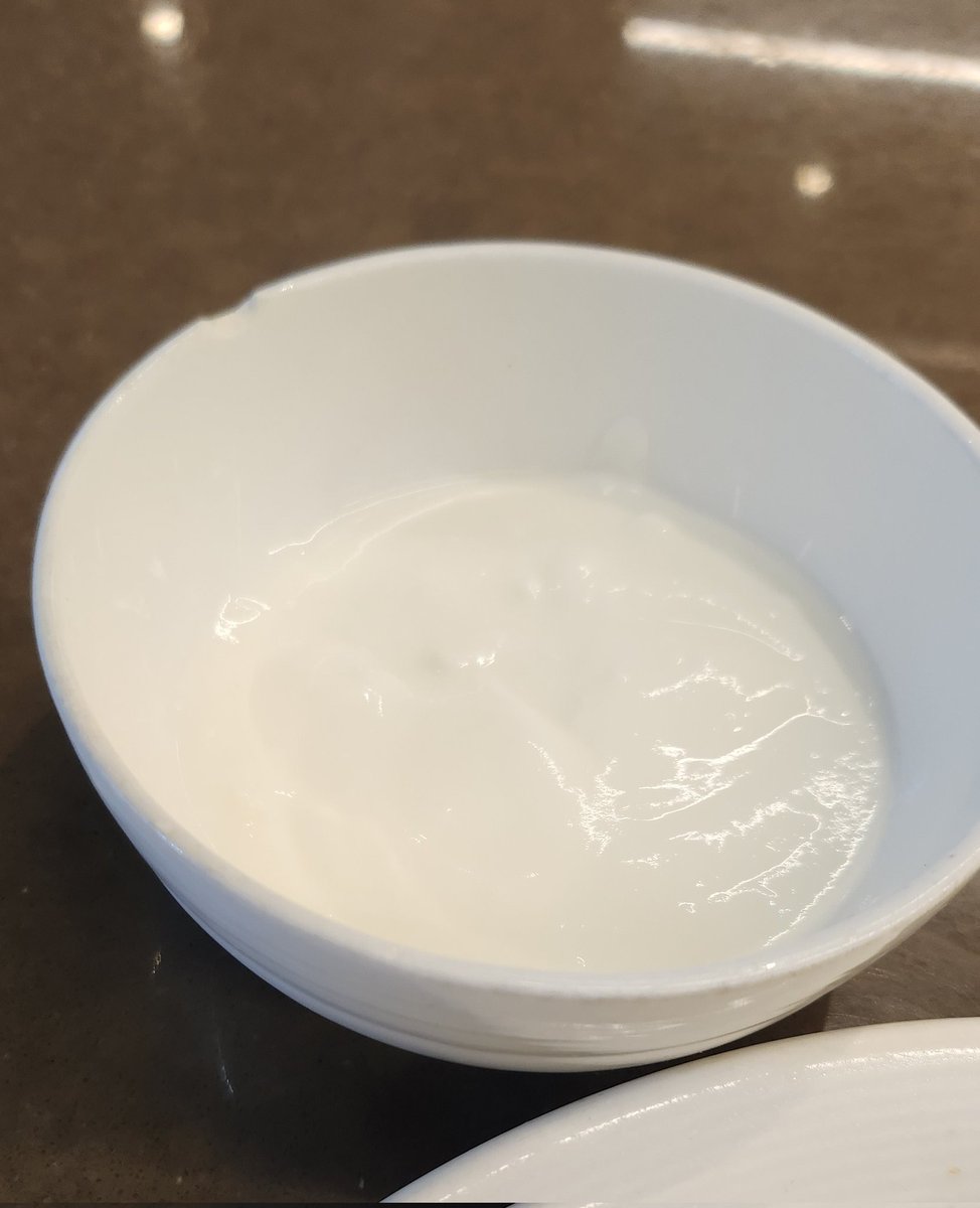 RastroHunter's tweet photo. Hey @airvistara you really need to reconsider @EncalmIndia at T3 domestic. No bowls, no spoons, broken utensils, indifferent supervisor. Can we get dilli street back please?
@LiveFromALounge https://t.co/yYv5VM9VF5