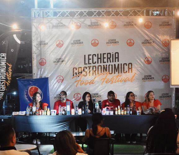 Diario_ElTiempo's tweet photo. #Exquisiteces Lechería Gastronómica presentó la quinta edición del Food Festival 2023 https://t.co/qCVKD09PlO https://t.co/6zbHqd5i3K