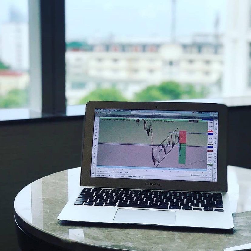 Register with a licensed trading company and get traded for by a trusted account manager and get a better return in just 7days, I can help create and manage account producing a high rate profit with the minimum of $600. DM me now. Grab the opportunity'