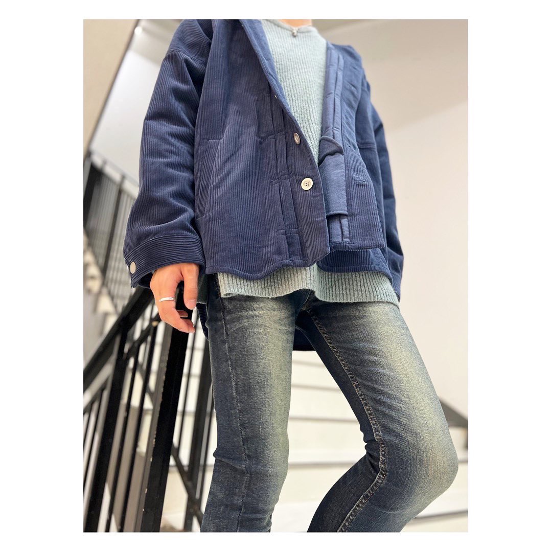 BAFNxN's tweet photo. 〜NEWTRAL TOKYO/NO ID.〜

2023 A/W collection✨
【コーデュロイフードBIG-SH】
color：NAVY/size：ONE

#noid #newtral #newtral_tokyo #painting #fashion #ootd #kawaii #emo #staff #aw #todayscode #autumn #autumnfashion https://t.co/kppVfypvwB