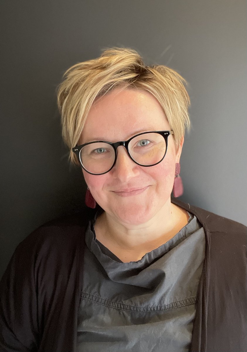 LTU_Sex_Health's tweet photo. Congratulations to @Kate_Seear on promotion to Professor! Kate is an outstanding academic, highly regarded in her field, well-published and a genuine thought leader in drug use, law, gender and sexuality, and we're proud to have her call ARCSHS home. https://t.co/ruJn8GjEDq