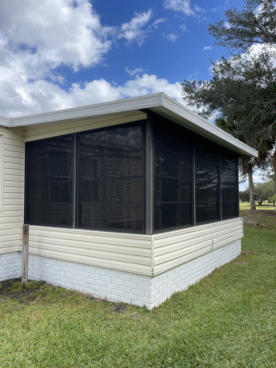 joesaluminumllc's tweet image. Rescreened this entire lanai. #screen #screening #rescreen #rescreening #phiferscreen #tornscreen #screenrepair #screenrepairs #screenreplacement #screenrepairservice #screenrepaircompany #lanaiscreen #lanaiscreenrepair #lanaiscreening #joesaluminumllc