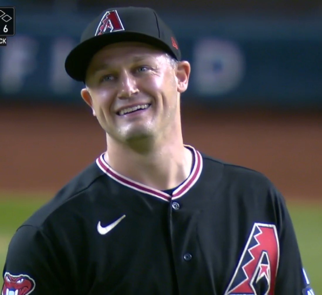 TridentTrue's tweet photo. SEWALD SHUTS THE DOOR IN GAME 7! ARIZONA IS HEADED TO THE WORLD SERIES https://t.co/2p4EDpaXAF