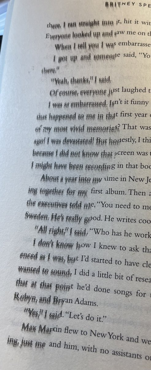 janetjudd's tweet photo. I had a couple of pages that slowed my progress, but I’m nearly finished with @britneyspears’s memoir because I can’t put it down. How do parents let this happen to their own child, much less orchestrate it? #BritneySpears https://t.co/Bdo0clZylk