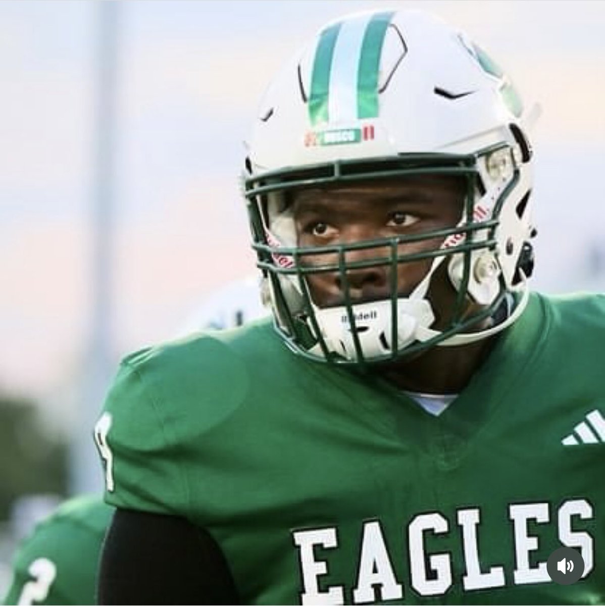 Archbishop Shaw’s DE @Jaylscott99 has decommitted from Tulane. Now the question is, which school will he choose next?