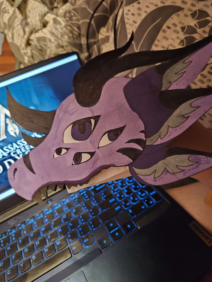 WarlockdaSnake's tweet image. Dragon puppet WIP!  Still need to add another layer of colour, finish the bottom jaw and add her galaxy patterning!

#dragon #paper #paperpuppet #dragonpuppet #furry #art #furryart #paperdragon
