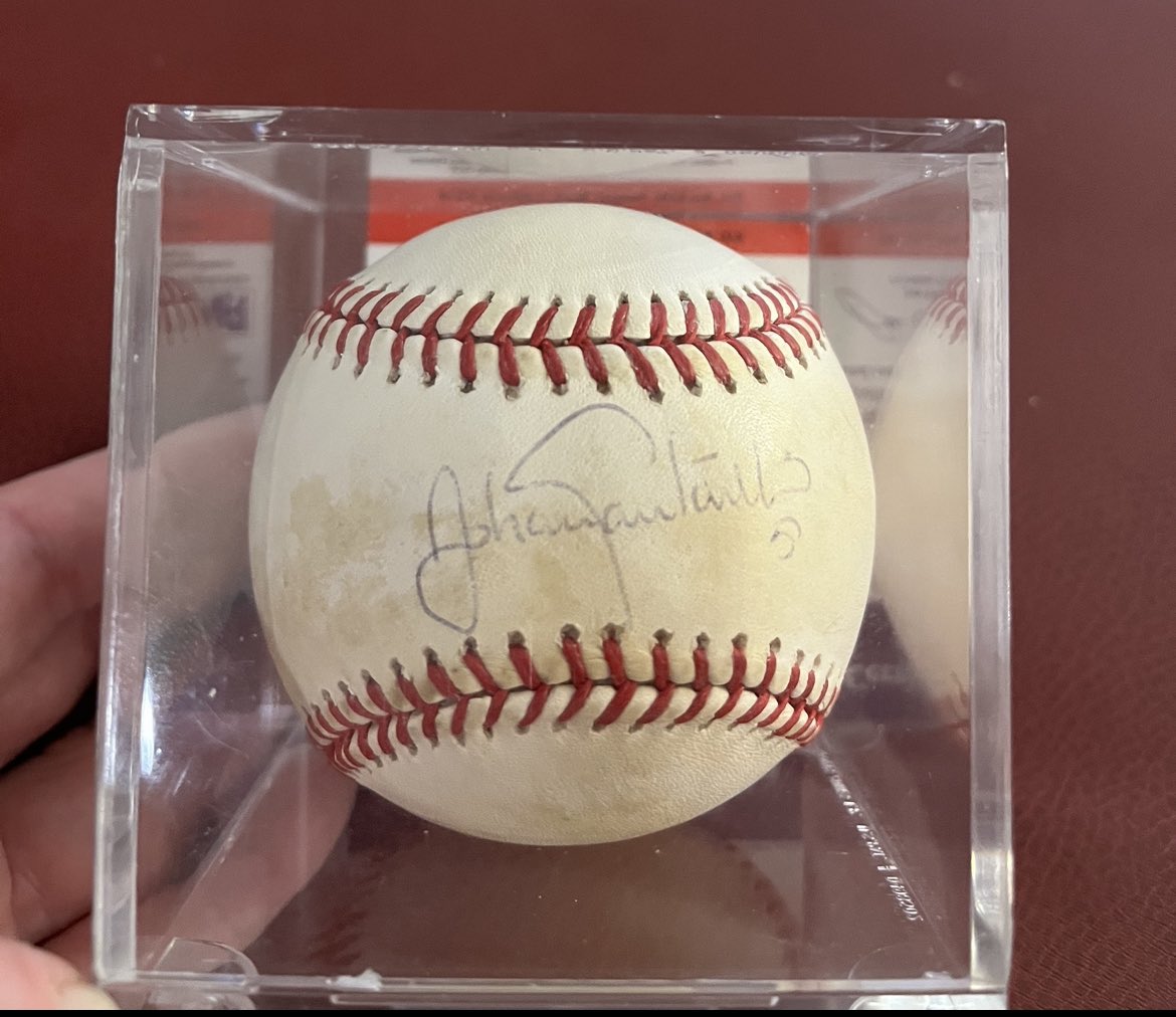 🚨WORLD SERIES GIVEAWAY🚨

On behalf <a href="/shea_Hello/">SheaHello</a> &amp; I, another 🔥 giveaway

One lucky follower will win this authenticated JOHAN SANTANA⚾️
Rules for entry:

🔶Follow me and <a href="/shea_Hello/">SheaHello</a> 
🔷Retweet &amp; tag 1 friend

Closes Friday 10/27 at 8pm ET 

2 BONUS ENTRIES: 🎊🎊- first 50 from