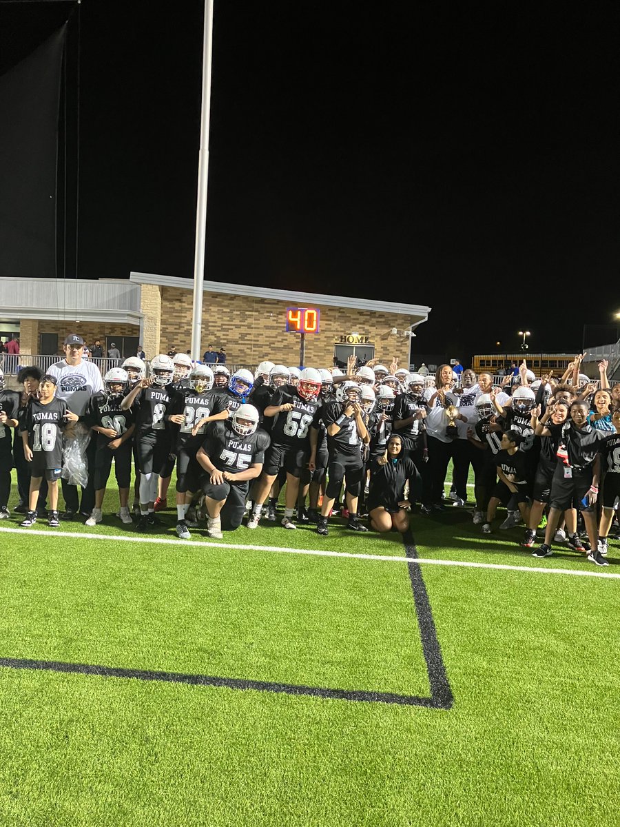 PfISDAthletics's tweet photo. What an adventurous but very memorable night for some middle school football 🏈 @pfisd @DMS_Atheltics @pcboysathletics @cele_boys  Our PfISD young folks all represented our p-ville pfam EXTREMELY well!!!!! 💝🏈 GREAT JOB!!! 🤩💯✔️ WHOOP WHOOP 🎤  GREAT SEASON 🏈 https://t.co/DGfgW213Pj