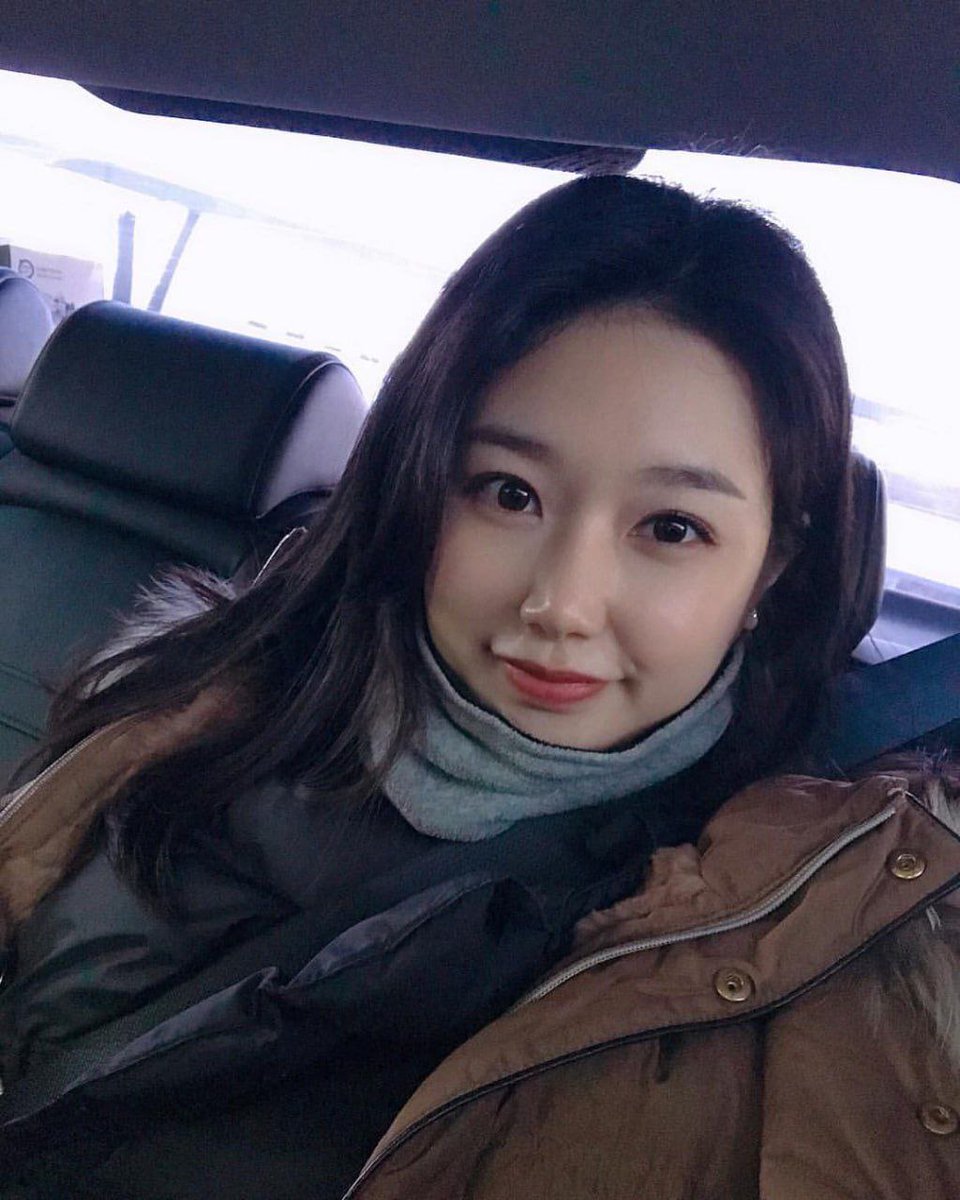 これは私の写真です。私のこと好きな人はいますか？
line.me/ti/p/~19921022…