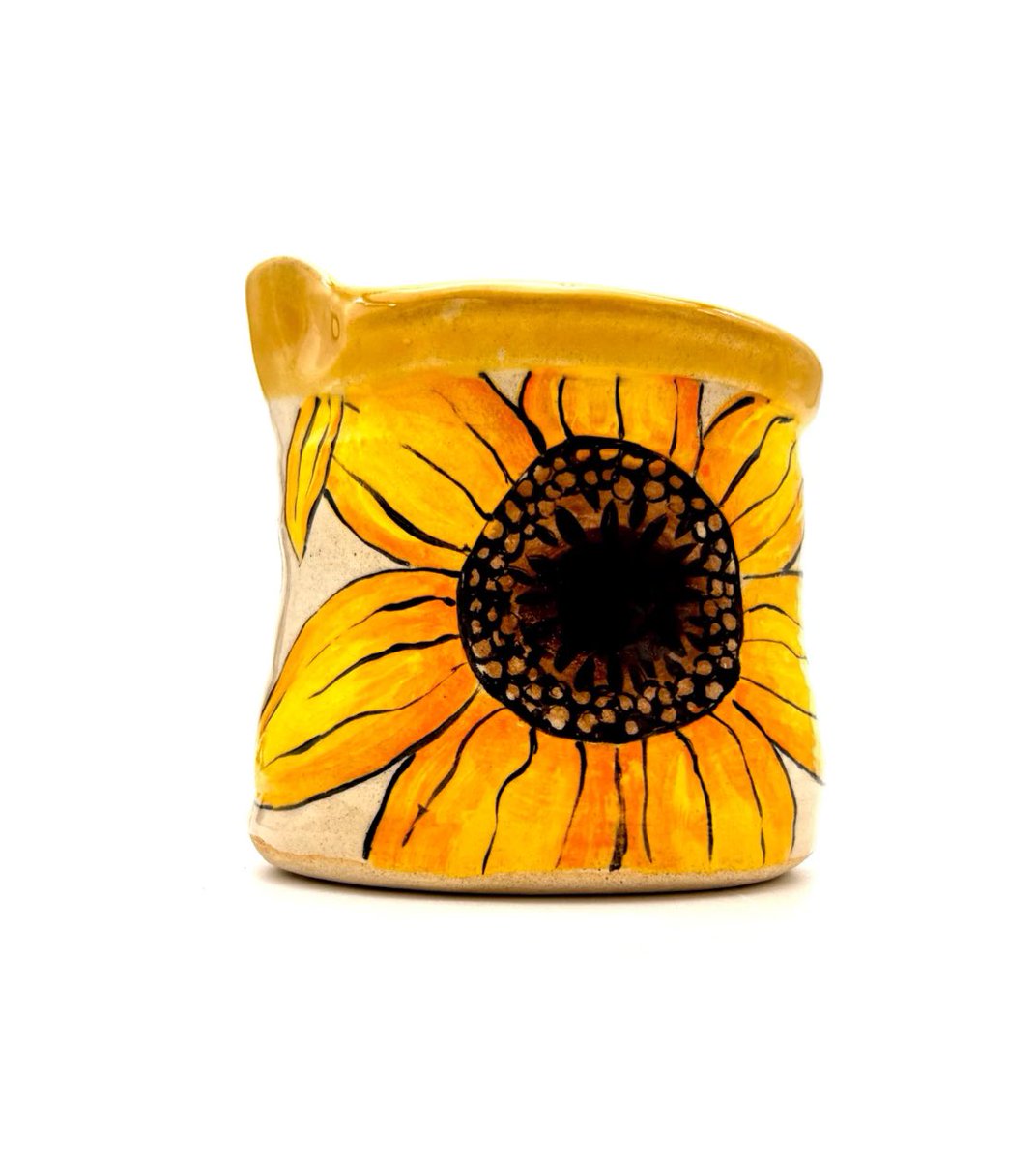 ZenCatPottery's tweet photo. Small Yellow Sunflower Pitcher https://t.co/TfOVXZmbVl via @Etsy #smallpitcher #creamer #syrupwarmer #milkpourer #stonewarepottery #pancakebreakfast #chefgift #sunflowercreamer #sunflowerkitchen #cottagekitchen #cottagecore #kitchendecor #giftforchef #kitchengift https://t.co/tdlQ7sE6mm