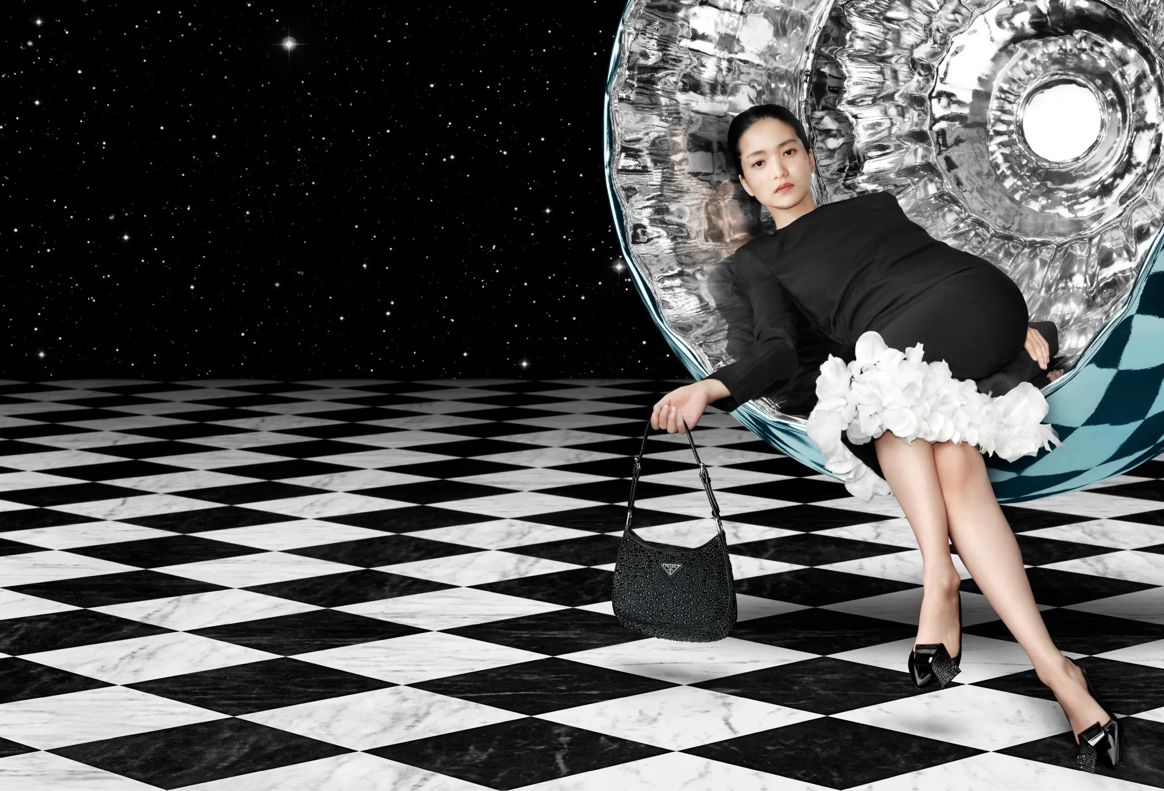 Maya Hawke, Kim Tae-Ri, Louis Partridge Front Prada Holiday Ads – WWD