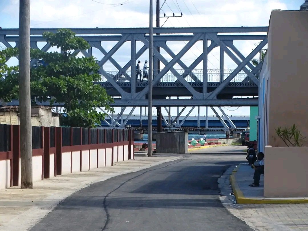 SuselyMorfaG's tweet photo. Díaz-Canel: No vamos a renunciar a los sueños de la prosperidad posible; este pueblo lo merece como nadie🇨🇺

 #Matanzas330 #MargenesRioSanJuan #Matanzas @DiazCanelB https://t.co/TE4JuDdY77