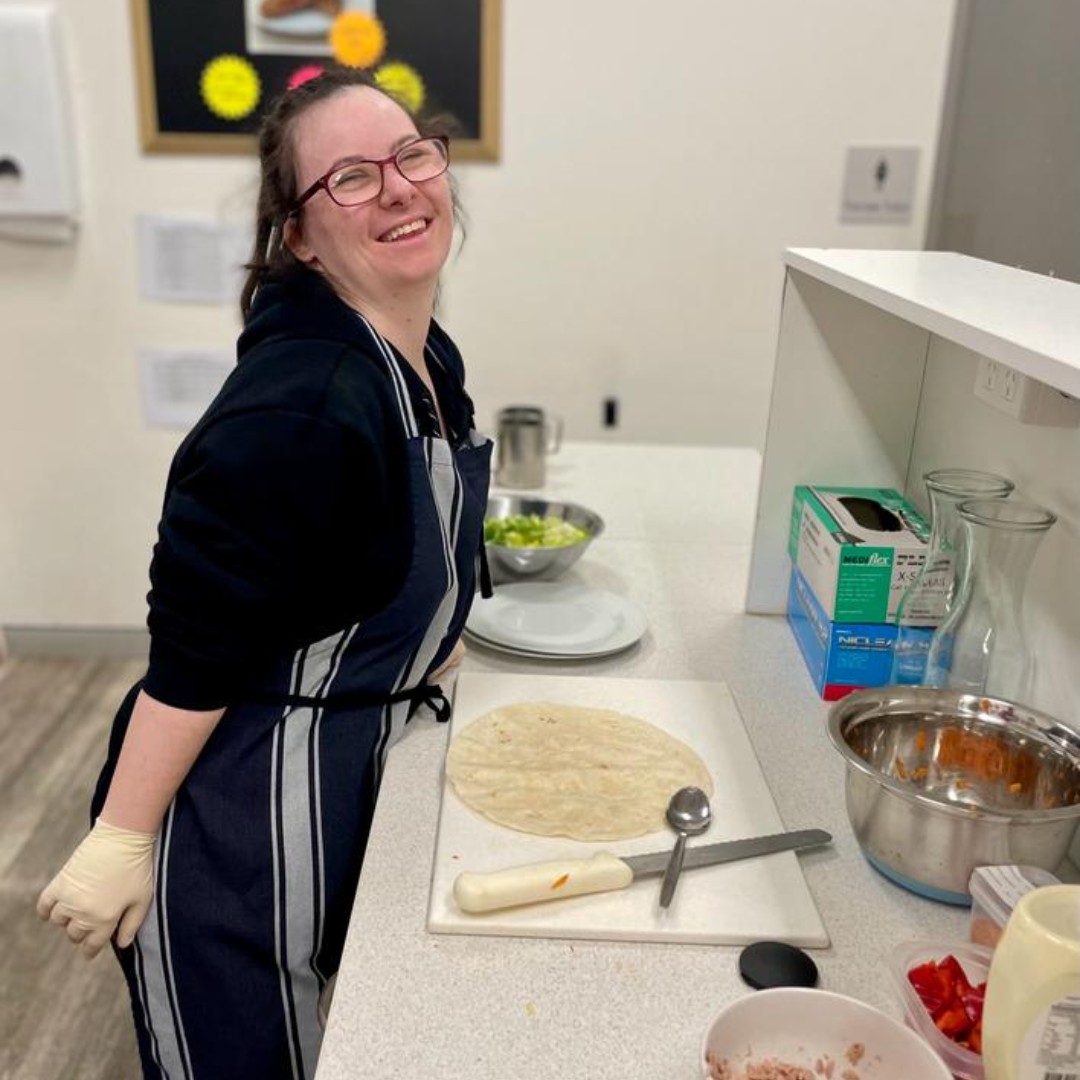 WindgapFDN's tweet image. Windgap's School Leavers Employment Program Participants have been busy refining their skills in our TukkaBox Cafe. Constantly honing their abilities in coffee making, food preparation and service! 🍽️ 👩‍🍳 #Windgap #CreatingOpportunties #InclusiveCommunity