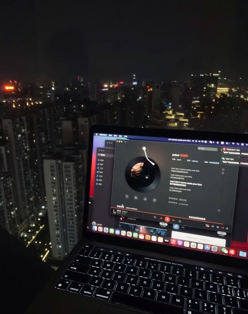 Patsy91389079's tweet image. Light up a light in the distant dream and listen to my wishes. I hope your life will never have scars again. I hope you will be safe one journey after another. I hope all the good things will fill your dreams. I wish you tonight Sweet dreams and good night!