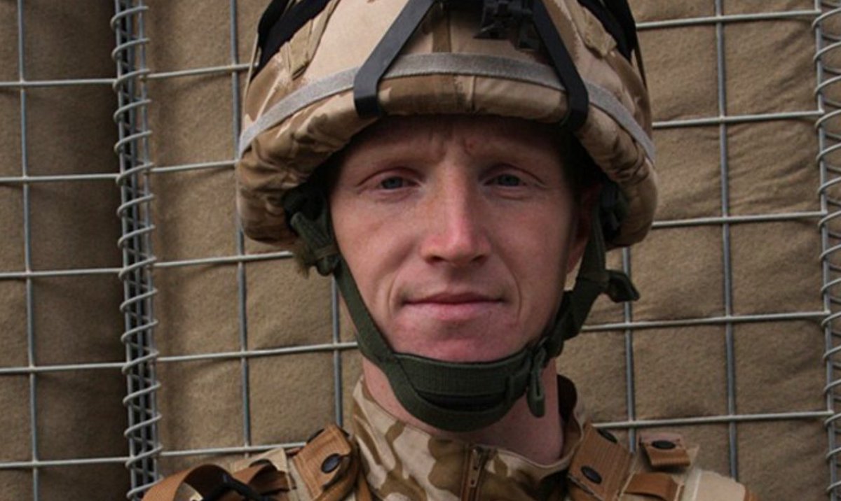 KeyserSosse's tweet photo. 25th October, 2009

Corporal Thomas 'Tam' Mason, aged 27 from Rosyth, of The Black Watch, 3rd Battalion The Royal Regiment of Scotland, died at Selly Oak Hospital, Birmingham, of wounds sustained in an IED blast on 15th September 2009 in Kandahar Province

Lest we Forget 🏴󠁧󠁢󠁳󠁣󠁴󠁿🇬🇧 https://t.co/FsugLSkrjf