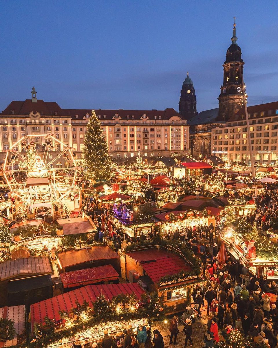 phatsy02's tweet photo. "Winter in Germany is a magical time of year, with snow-capped mountains, cozy villages, and festive markets." #WinterInGermany #Germany #Travel #Snow #Mountains #Villages #Markets https://t.co/UC78QZlhKZ