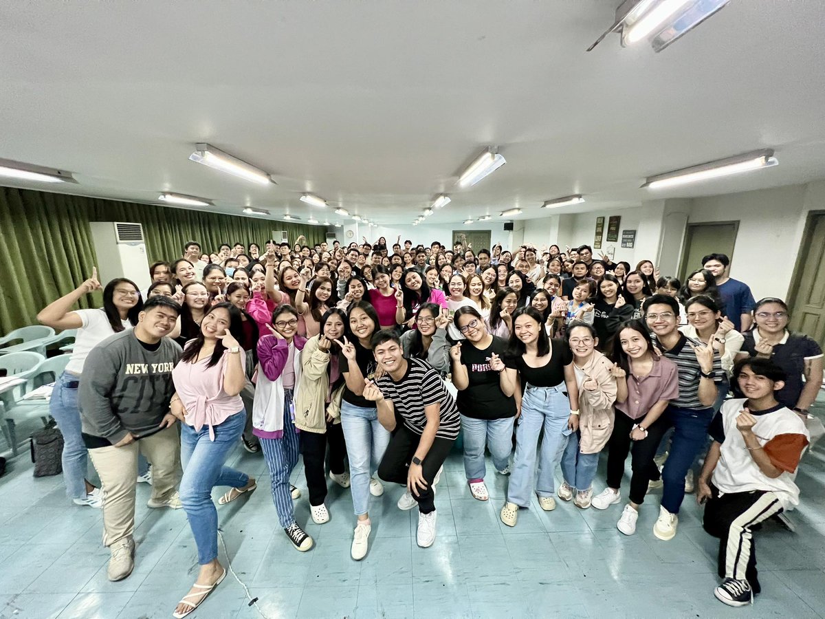 ActsReviewCtr's tweet photo. Welcome to ACTS REVIEW CENTER, March 2024 MTLE Review Class Batch 1 Manila! 
.
Embrace this day with enthusiasm, because it's the first page of an incredible chapter in your life. Let's make the most of it!  #FirstDayOfClass #NewBeginnings #RoadToRMT #March2024RMTCuties https://t.co/aGjVhLvrHp