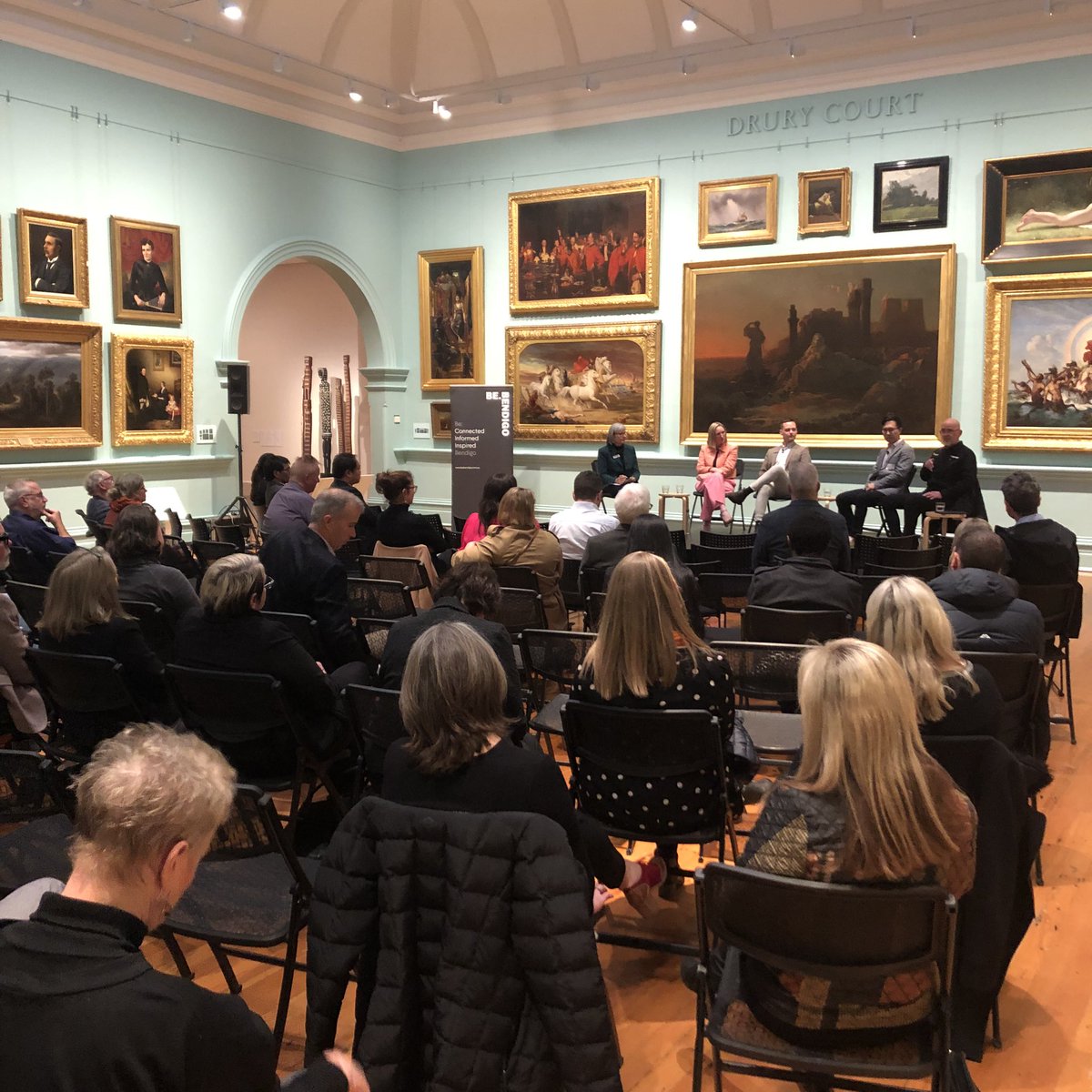 RobBendigo's tweet photo. Fantastic session in Bendigo tonight - thinking about the future of the city, and how we can all be part of designing the next twenty years. An important discussion and an optimistic future! @LaTrobeBusiness @latrobebendigo #bebendigo @BgoArtGallery @GreaterBendigo @bendigo_tafe https://t.co/tciEsUiJSr
