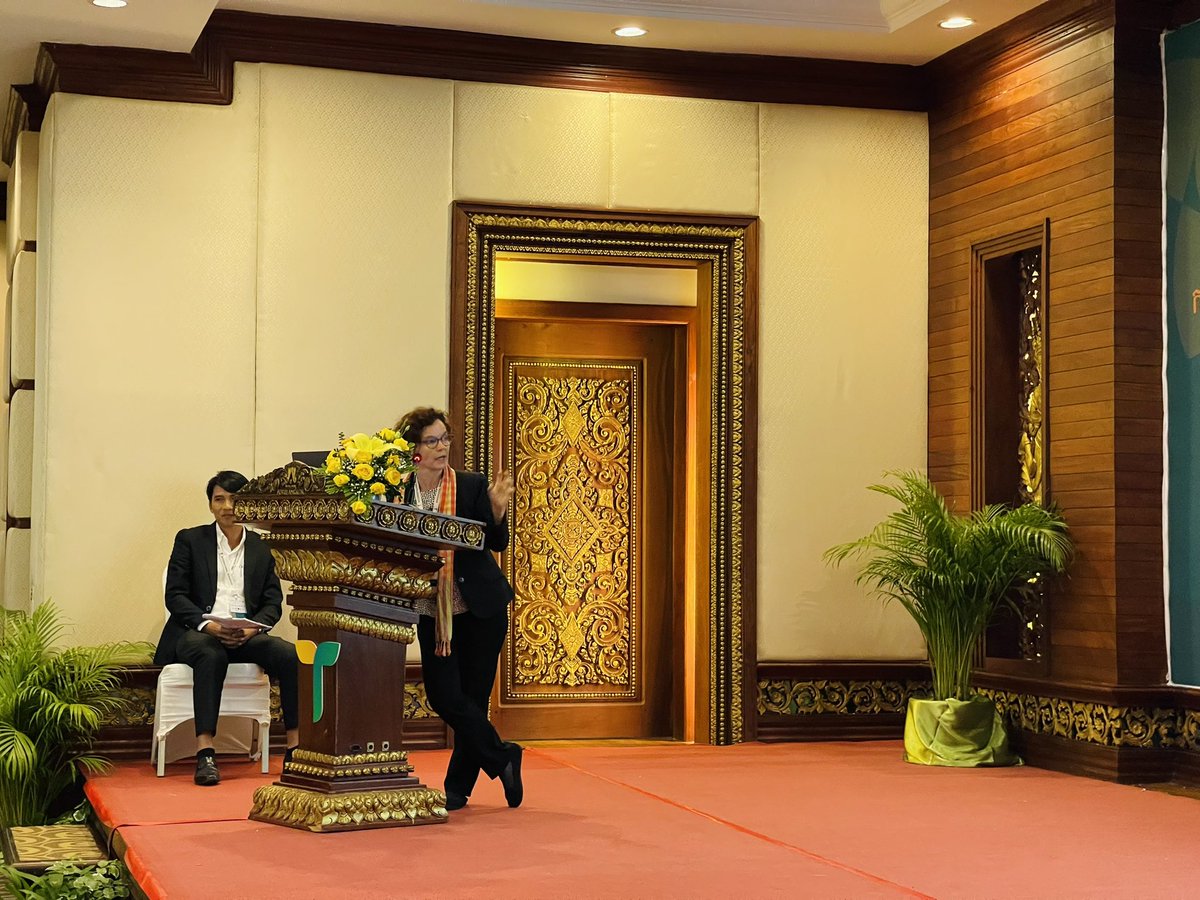 ASSETProjectSEA's tweet photo. Dr. Estelle Bienabe, ASSET Scientific Coordinator, and Mr. Sovann Pat, Agroecology Learning Alliance (#ALiSEA) Cambodia Coordinator, shared experiences from their works with almost 200 participants of #TARASA23 🌿 https://t.co/LQgolWFU0K