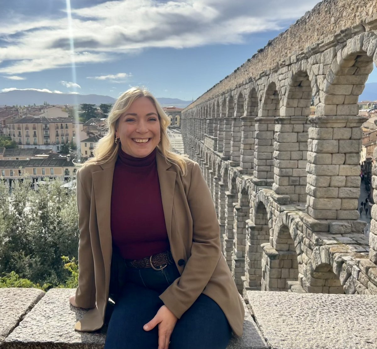 Farewell, #ESMO23. Madrid (&amp; Segovia) was a wonderful host city 🇪🇸

Until next time, Cuídate friends. 
🛫✌🏻❤️