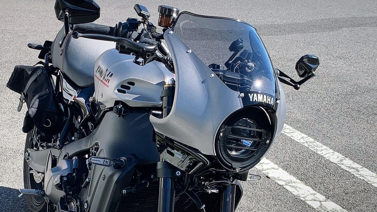 full_xsr900's tweet image. 発表時に注文したカウルセットがやっと来ました🙆
発表されたxsr900GPのパーツ、色々流用出来ると良いなぁ
#xsr900
#YAMHA