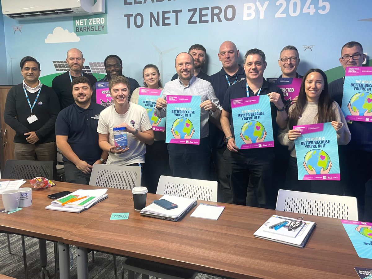 AmbulanceRadioP's tweet image. Great to see some of the ARP Team getting involved in International Control Room Week 2023!

North West Ambulance Service NHS Trust are the next Trust to go live with the Control Room Solutions in early November.

#readyforrollout #controlroomsolutions #ControlRoomWeek 
@CR_Week