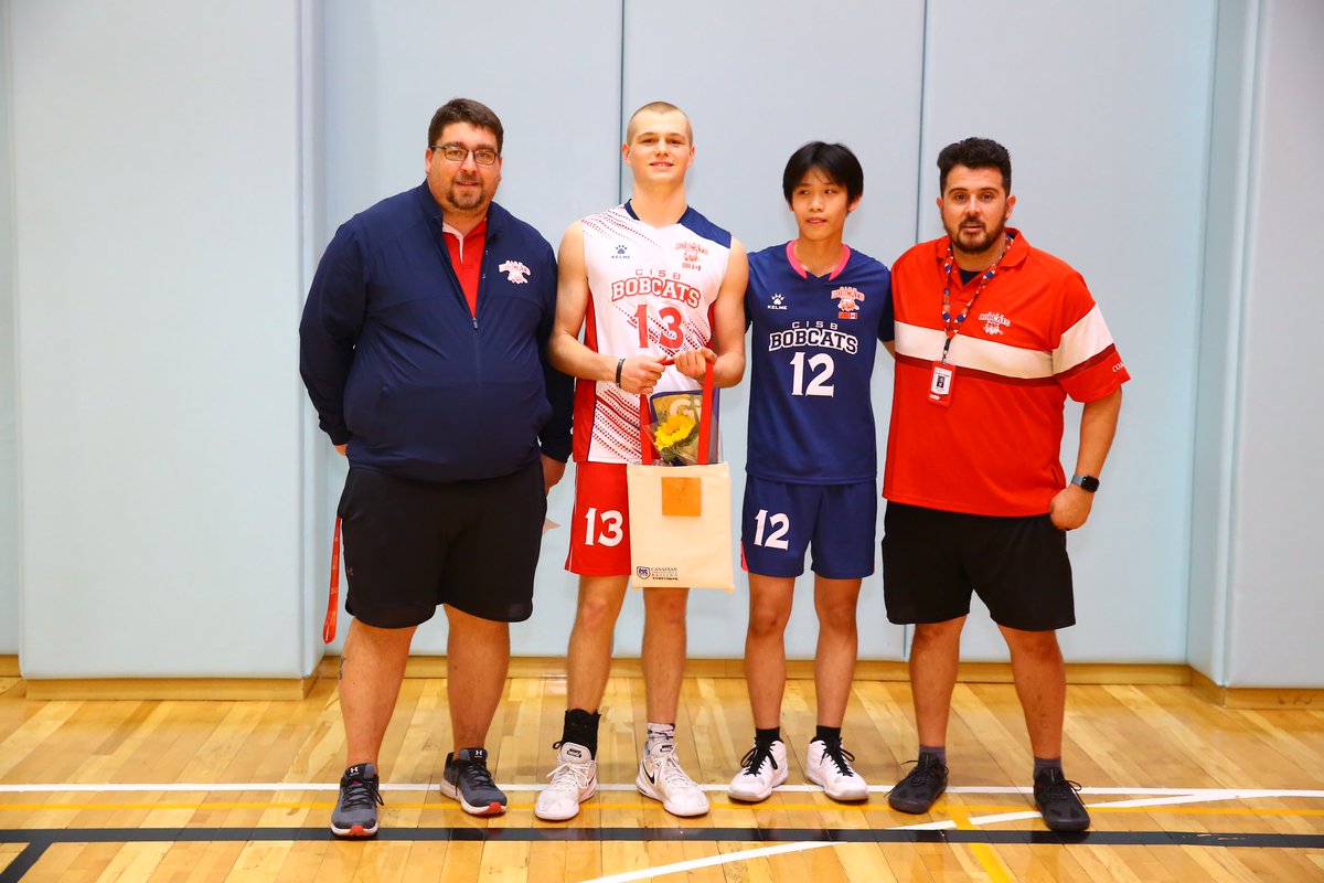 MrManderville's tweet photo. Last league game tonight and took away another win, and ending the season with a 12-2 record. 

More importantly we acknowledged our four seniors and their dedication to the team: Antonio, Andy, Ewan, and Jeff. We are all extremely proud of these guys! 

#myCISB @CISBeijing https://t.co/TI3s5ztiIV