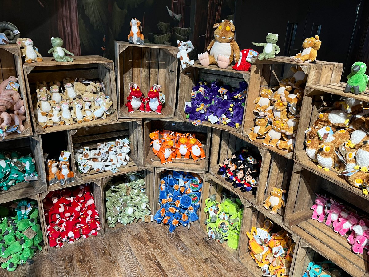 JennyDronf's tweet photo. Having to show major self control at the Gruffalo experience in Blackpool today. They had EVERY Julia Donaldson character… including Janet and Bill’s little baby 🥹 #illtakeoneofeach #eyfsteacherproblems #bankloanplease https://t.co/cayGk6iOYi
