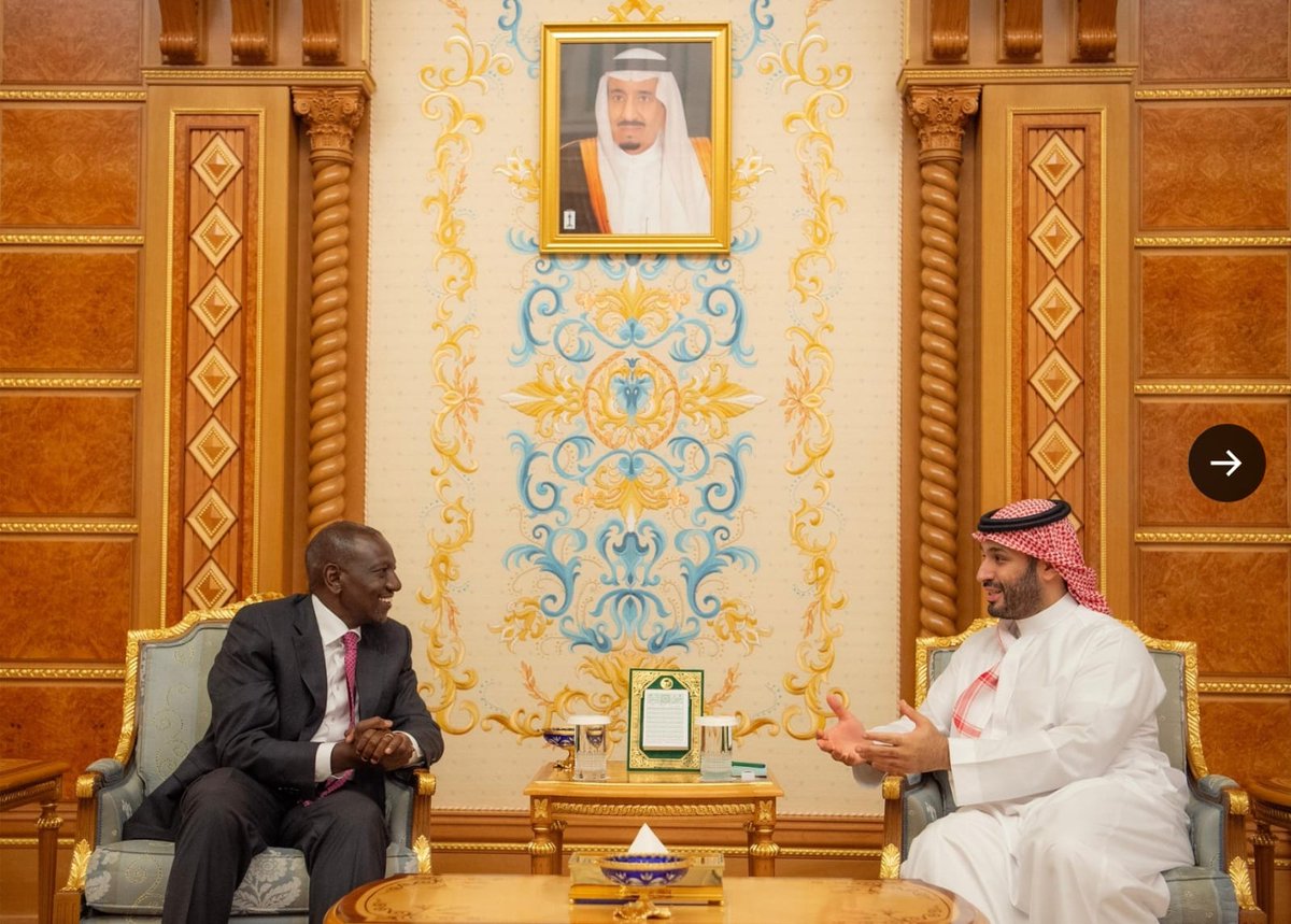 I'm reliably informed (@WehliyeMohamed) that H.E @WilliamsRuto was the star guest/speaker in the annual gathering of 'Davos in the Desert' organised by Saudi Arabia's PM H.E Mohamed Bin Salman. H.E. Ruto is the man to go on climate change in the context of developing countries.