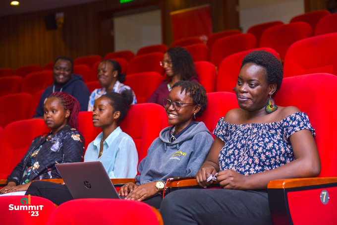 MokamiSophia's tweet photo. Happening now at the Chandaria Auditorium is the Africa's Talking Summit  themed 'Building Scalable Applications for the Digital Economy' which runs from today to Saturday. #BuildWithIT #WeLoveNerds @Africastalking #ATSummit @UoN_Engineering @UoNFST #WeAreUoN https://t.co/JjIhkoL1Nc