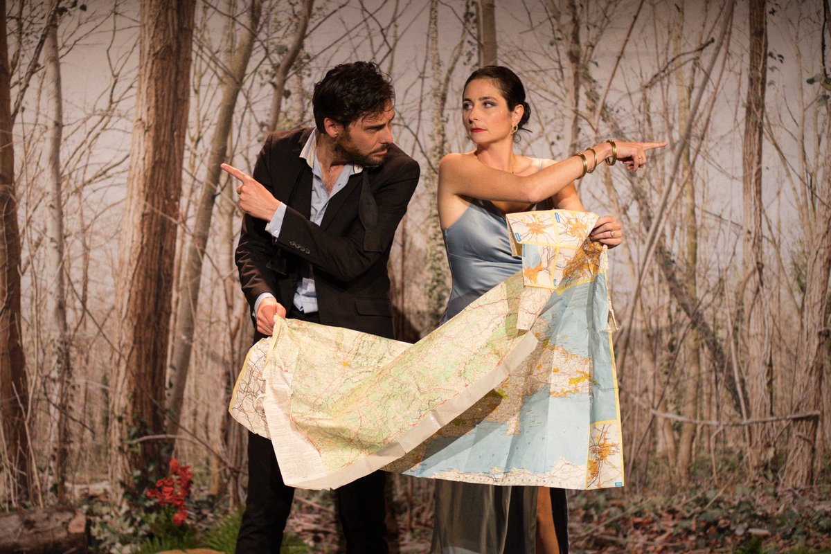 Demain soir à 19h30 au théâtre du Gymnase !

billetreduc.com/329361/evt.htm

#theatre #comedie #romance #humour