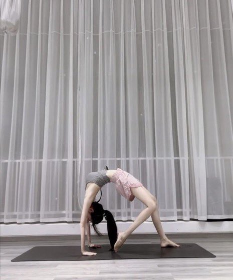 strawtomatic's tweet photo. my favorite/most triggering th1nsp0
🎀part 1 of a hopefully weekly series!🎀

a thread🧵🪡

♡︎ + ↻ much appreciated!! https://t.co/IymGl0kJPJ