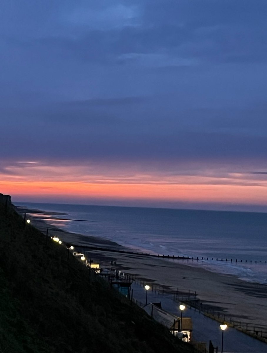 Ćh💋ryl 👩🏼👗 tweet media