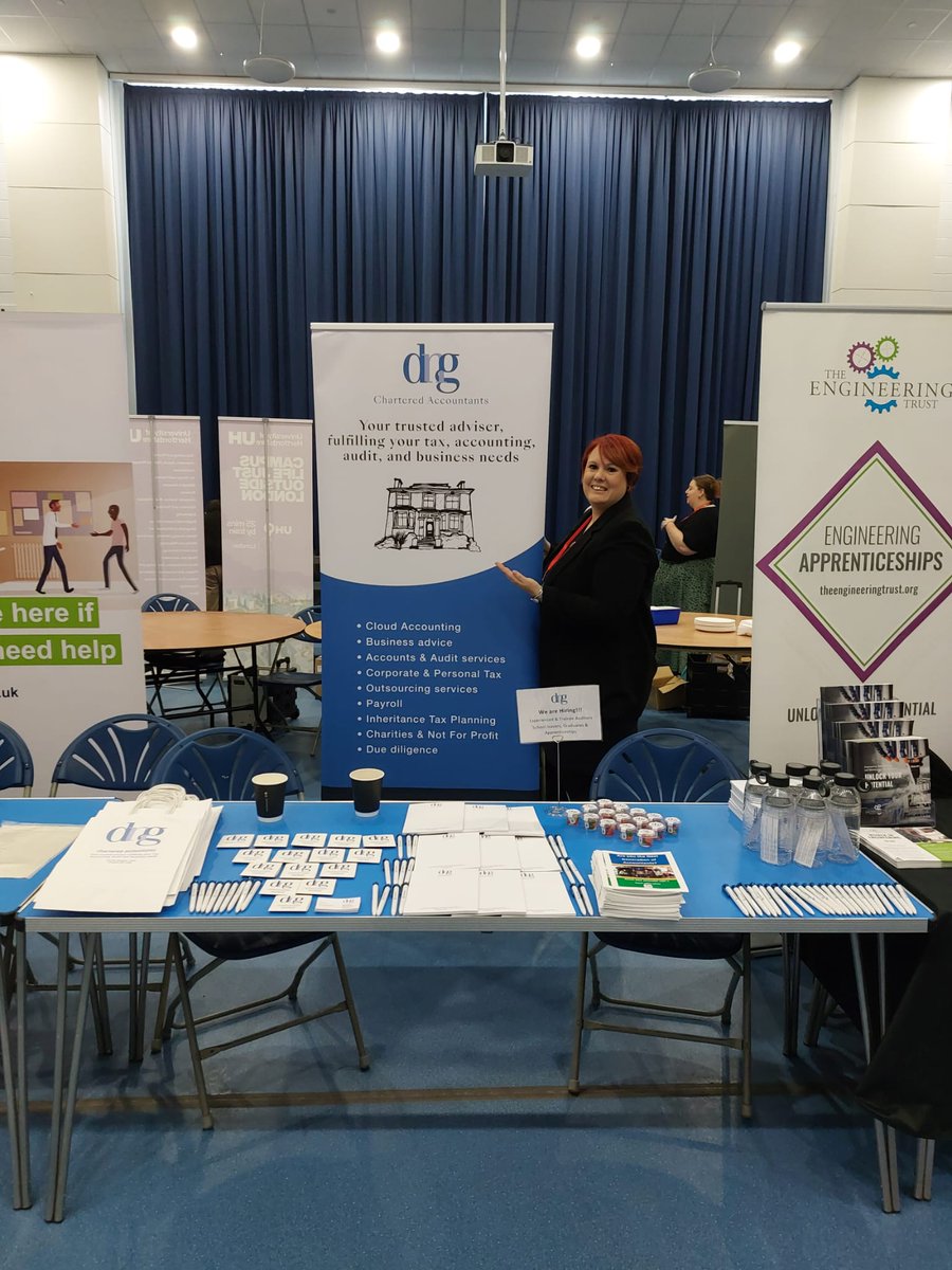 DNG were recently invited to attend the #FuturesFair at The Duston School 

Nicola Fox (Audit Team Manager) and Debbie Grenville (Accounts Manager) had a fantastic morning chatting to students about careers in accountancy.

dngca.com/training-oppor…

<a href="/TDSHub/">TheDustonSchoolHub</a>