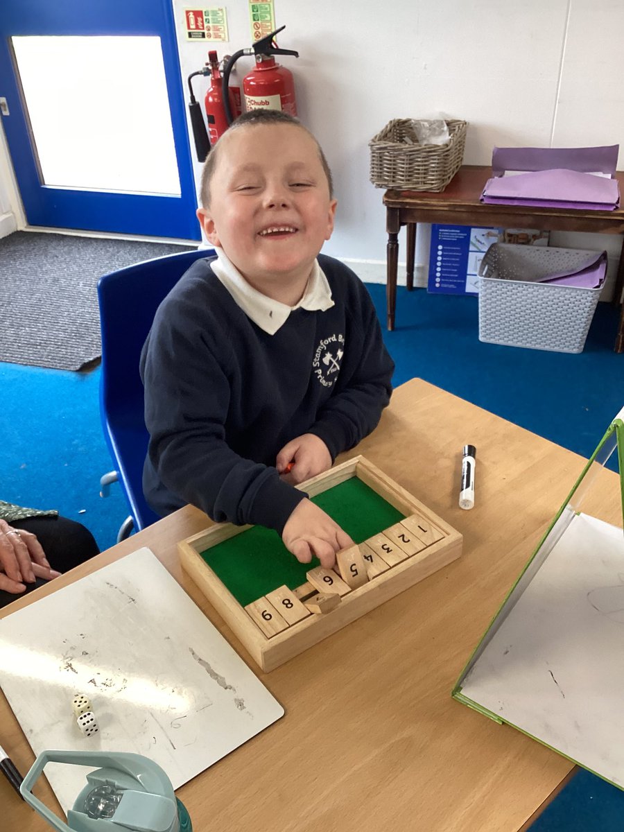 sbps_woodpecker's tweet photo. Woodpeckers love playing games in our maths lessons. Lovely to see so much concentration and enjoyment. #sbpsMaths https://t.co/2UQ0spZ1GE