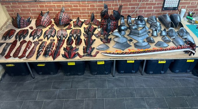 70 separate pieces just for me 😅  I only have today to finish putting the costume together, which I think<a href="/tag/netflix"class="tags"><span>#netflix</span></a><a href="/tag/rebelmoon"class="tags"><span>#rebelmoon</span></a>