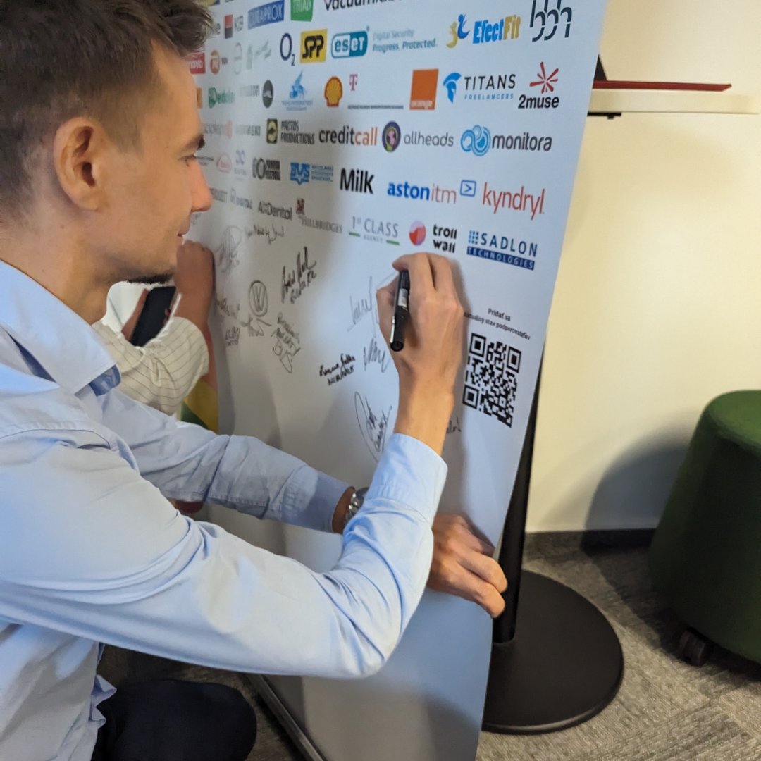 Trollwall_AI's tweet photo. #InclusionHasMeaning 🏳️🌈Together with nearly 60 companies in #TrollWall, we are working for more inclusive environment for the LGBTI+ in Slovakia. We've launched The Economic Case For LGBTQ+ Inclusion in Slovakia. The full #OpenForBusiness study is here➡️ https://t.co/Herck3R2wD https://t.co/t6e51g8xMo