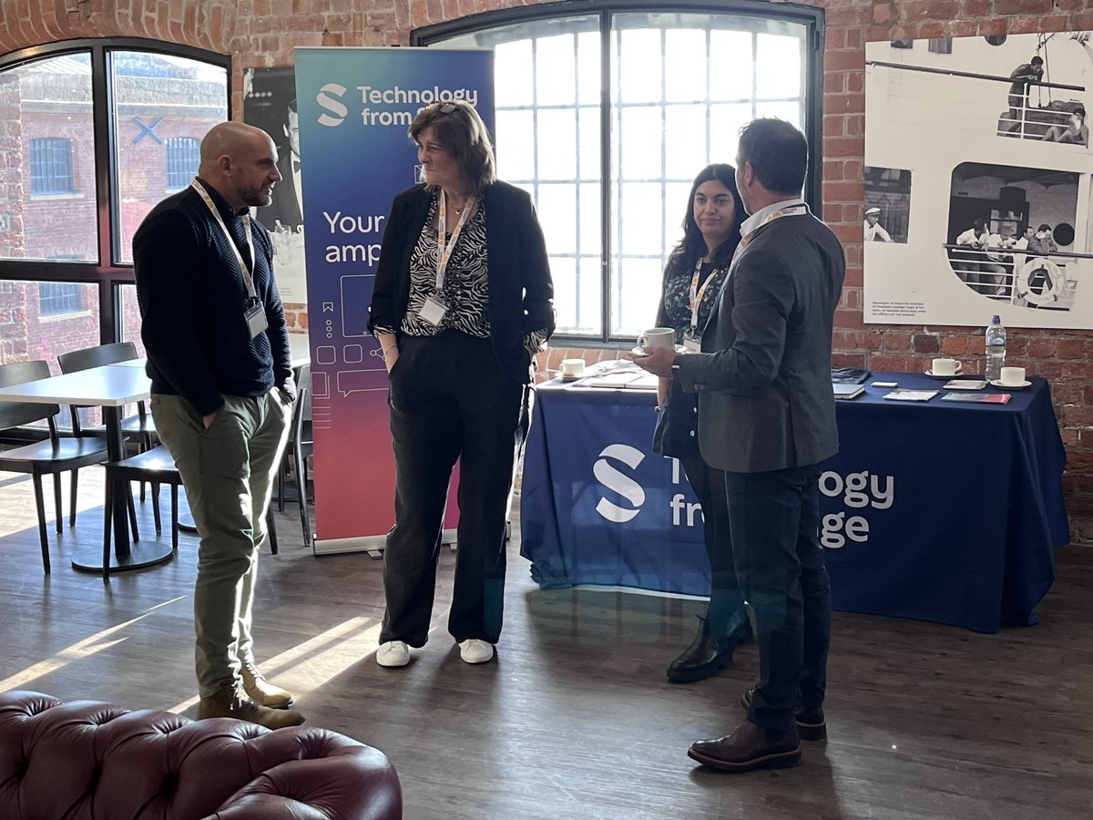 AndrosHuntsman's tweet image. It’s great to have our partners from @humap_me_ and #TechfromSage @Sage_libraries join us in Liverpool today #PrimarySources