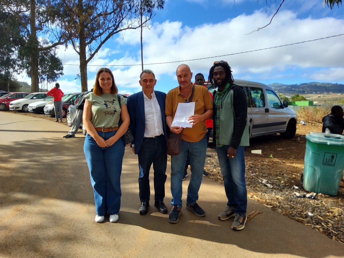 🔴 #EmergenciaHumanitaria | La crisis migratoria en Canarias requiere de acciones inmediatas y coordinadas. Enrique Santiago, diputado de Sumara y portavoz parlamentario de Izquierda Unida en el Congreso, ha iniciado una visita de trabajo a Tenerife,