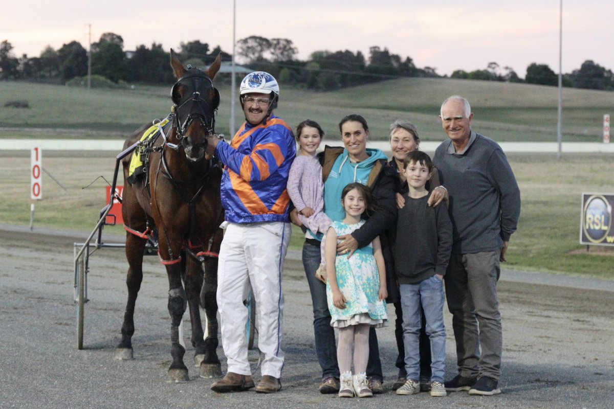 Bathurst Harness Racing Club tweet media