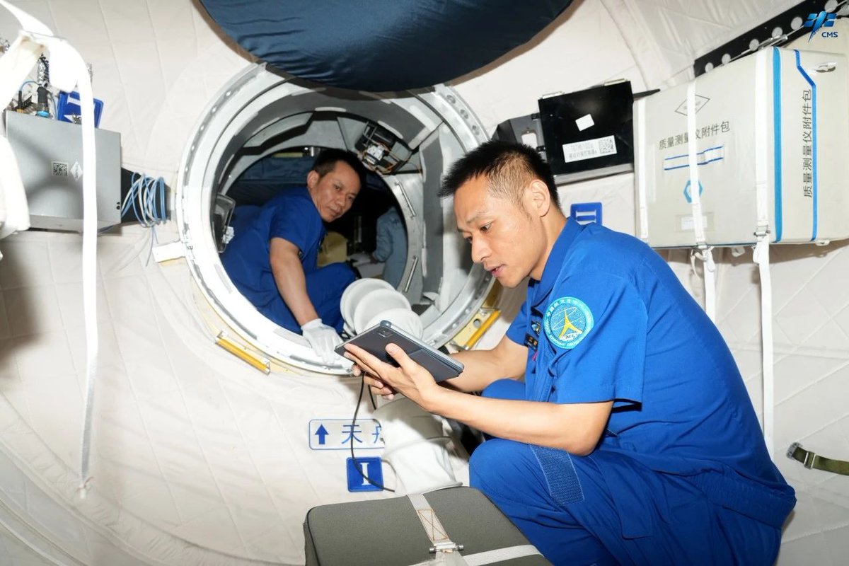 wulei2020's tweet image. The #Shenzhou17 trio has carried out comprehensive, systematic and in-depth preparations for the upcoming mission. Here are some other high-resolution photos. #TaikonautTraining ( Credit: #CMSA)