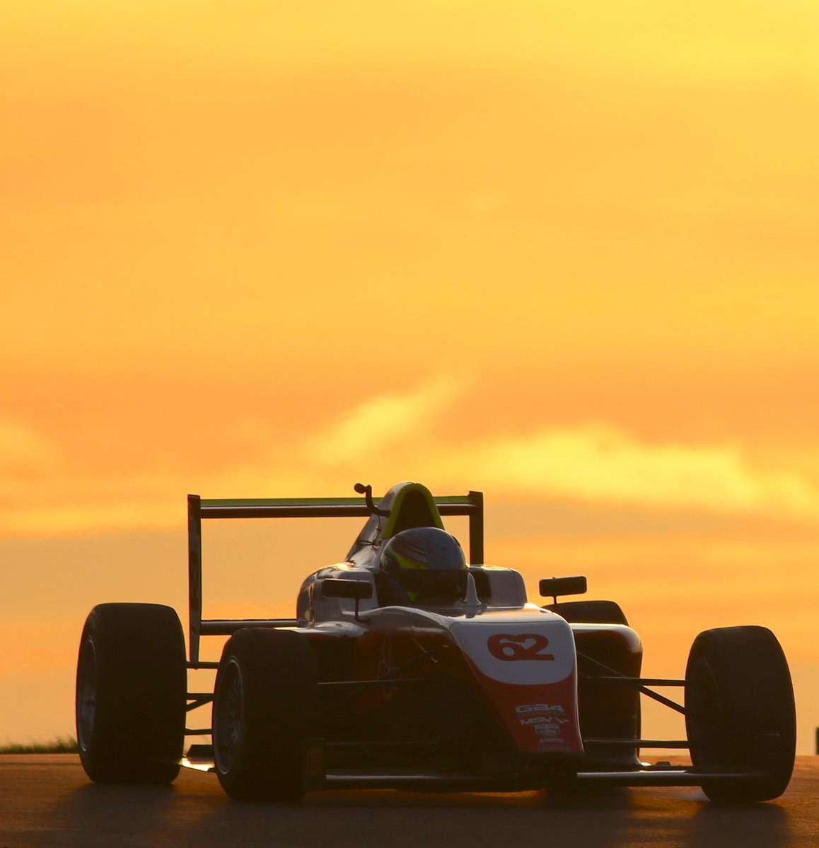 ColinQueen111's tweet photo. My first season in slicks and wings with @GB4Championship is a wrap! Big thanks to all of my partners, family and fans as well as @FortecM for their support this year!  What a ride…

Bring on the next challenge! 🤙🏻

#CQ62 #ColinQueen #GB4 https://t.co/N0eOqphkgn