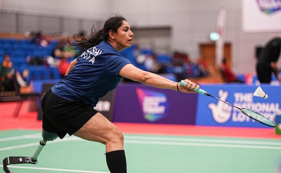 ianuragthakur's tweet photo. Another Double Podium Finish in Badminton For Bharat at #AsianParaGames2022! 

Heartiest congratulations to @joshimanasi11 and @mandeepkaur_9 for securing 🥉in Women's Singles SL3 category! 🏸

🇮🇳's star para-shuttlers, epitomes of resilience and determination, have been setting extraordinary milestones for the nation. Their exceptional talent and unwavering commitment have brought immense pride to the nation. 👏

Bravo to both of you! You've shown the world that #JoshHoTohAisa!  
#Praise4Para
